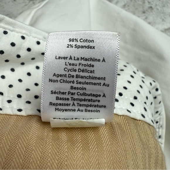 Talbots Perfect Shorts Bermuda White Size 8 EUC - Picture 11 of 11